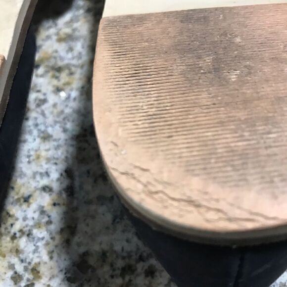 BDG sling back slip on sandals - Picture 7 of 9